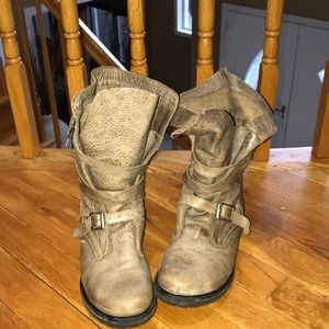 Steve Madden combat boots